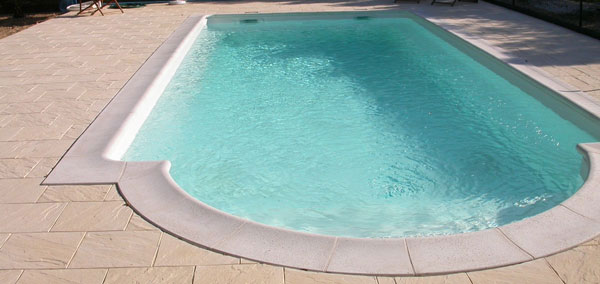 Création piscine béton à Auxerre
